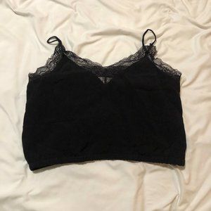 Aritzia Wildred Free Lace Crop Cami